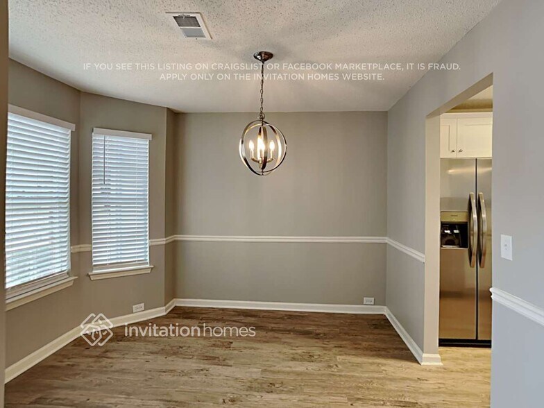 Building Photo - 1040 Maris Ln