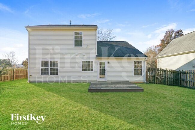 Building Photo - 4145 Crestwood Cir