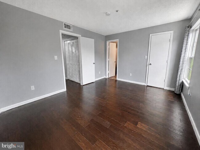 Building Photo - 14113 Bowsprit Ln