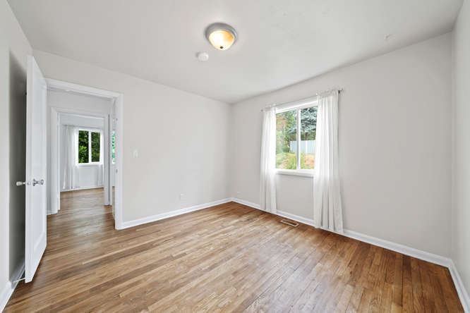Bedroom 2 - 8808 N Peninsular Ave