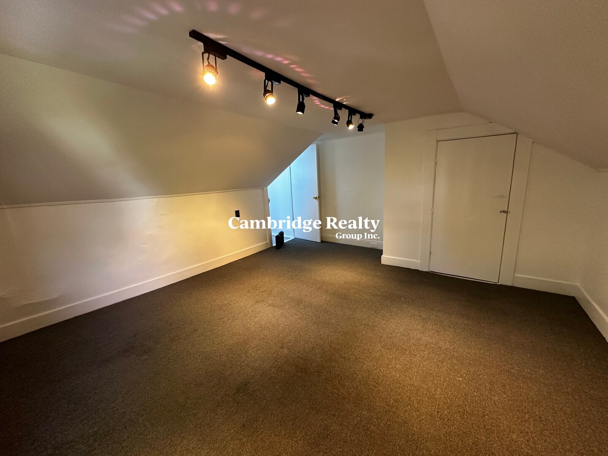 Building Photo - 18 Tremont St