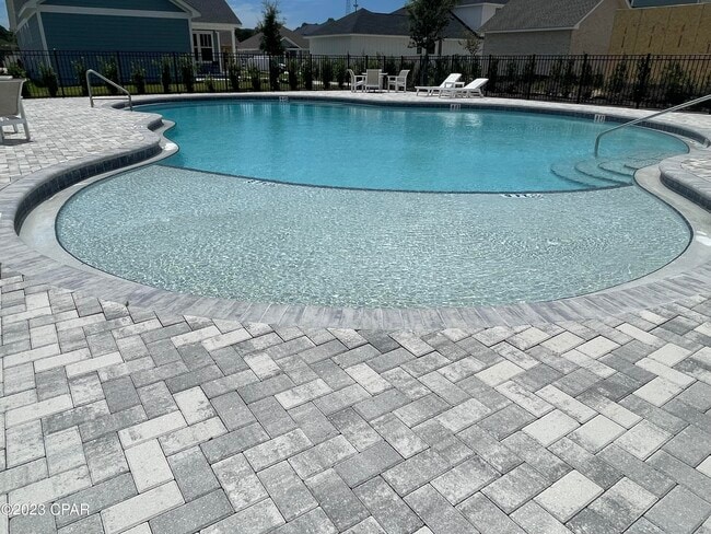 Building Photo - 316 Coral Gables St