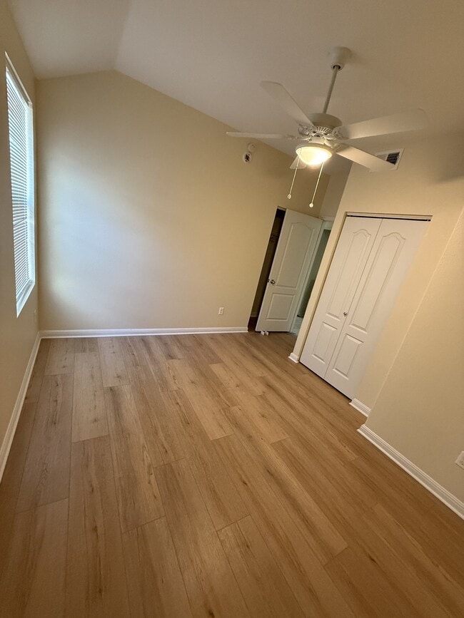 Building Photo - 1612 Sanders