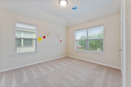 Building Photo - 26116 Chivalry Ct