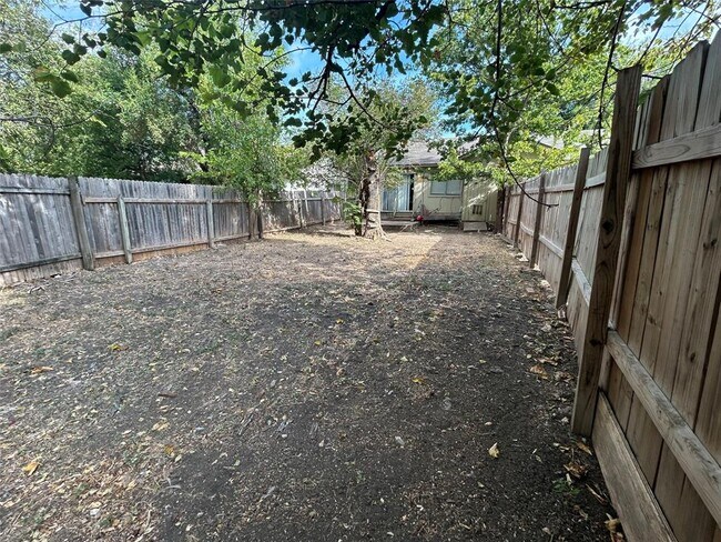 Building Photo - 10440 Doc Holliday Trail