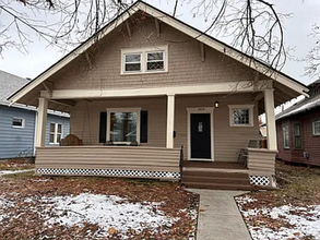 Building Photo - Charming 3 Bed, 1 Bath House in Spokane! *...