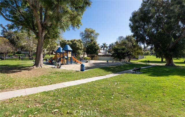Building Photo - 144 Vista Del Parque