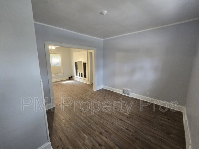 Building Photo - 3895 Dr. William Finlayson St