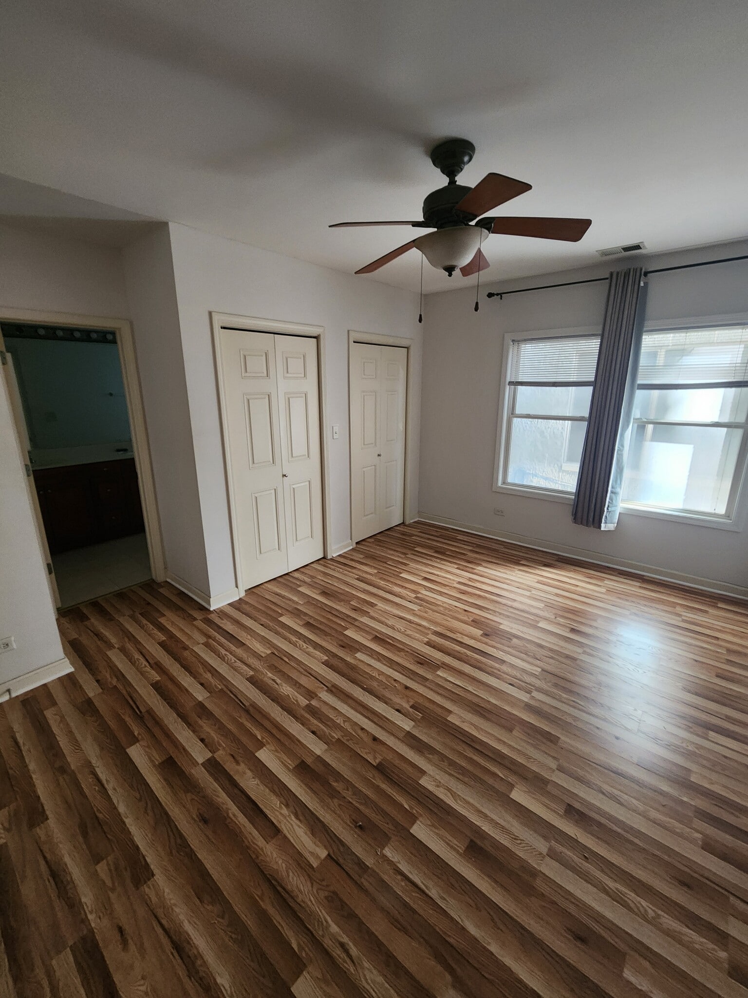 Master Bedroom - 2453 W Harrison St