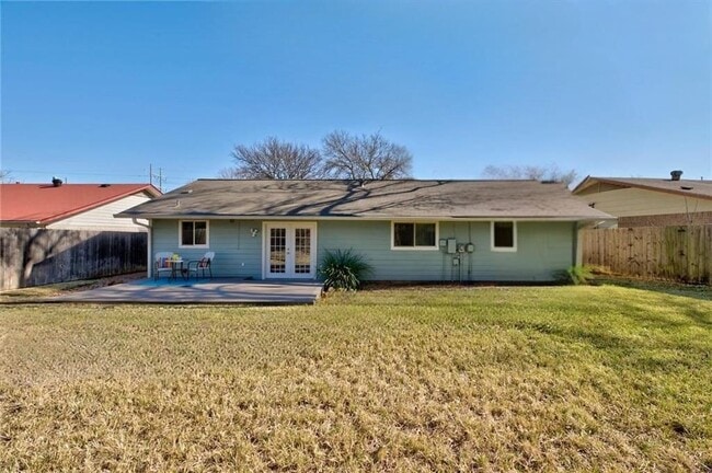 Building Photo - 1310 Radam Cir