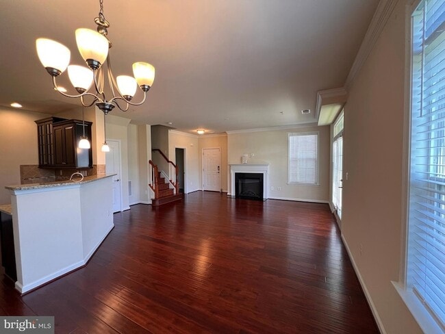 Building Photo - 42592 Sunset Ridge Square