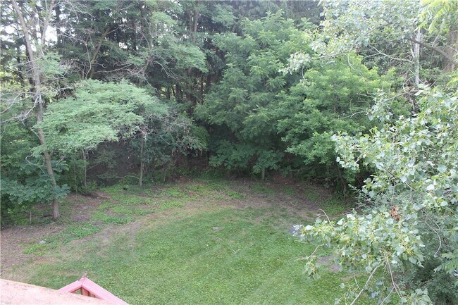 Building Photo - 480 Lansingville Rd