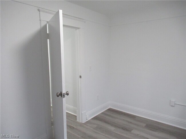 Building Photo - 378 Columbus St