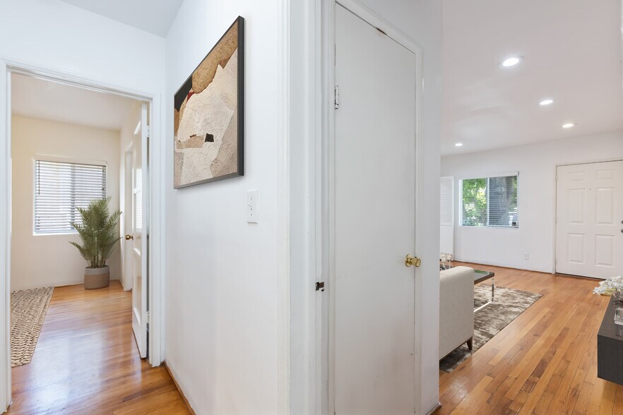 Hallway - 11481 Cumpston St