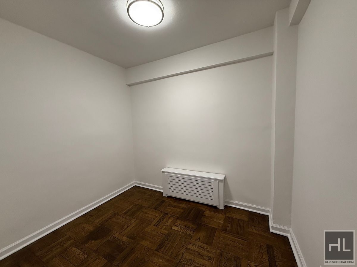 Building Photo - EAST 35 STREET