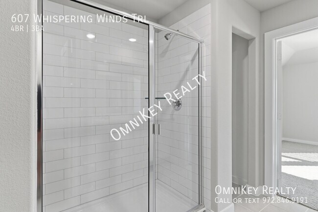 Building Photo - 607 Whispering Winds Trl