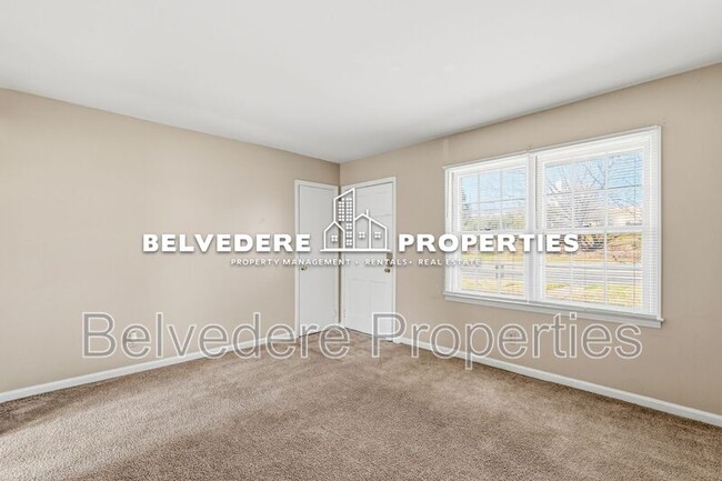 Building Photo - 2503 Vanstory St