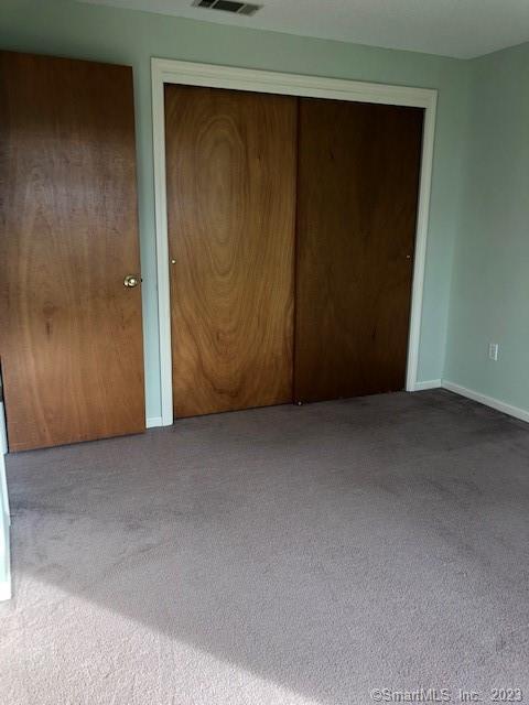 Building Photo - 20 Firethorn Dr