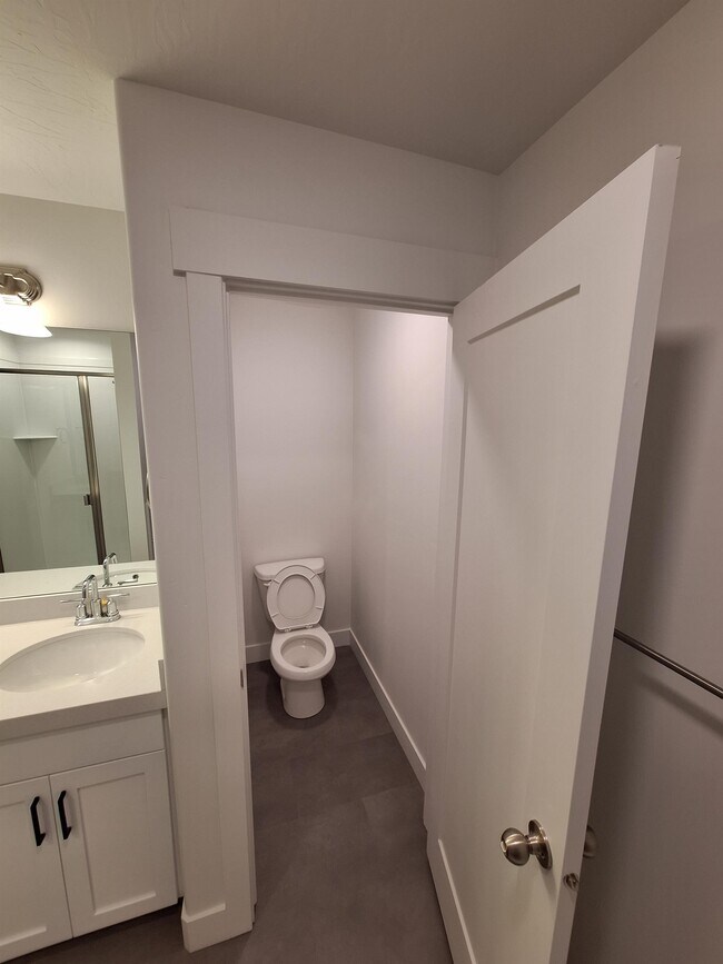 Building Photo - 5116 Rustic Patch Rd