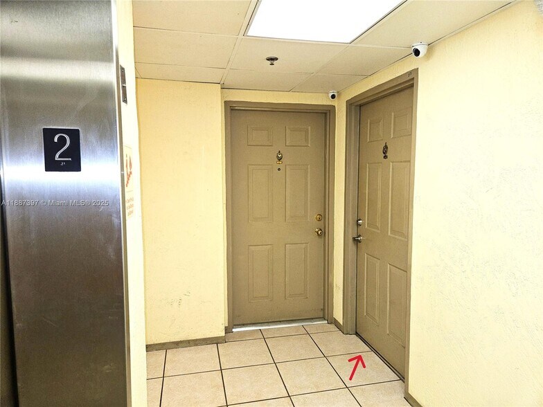 Building Photo - 437 SW 7th St