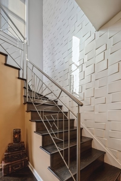Building Photo - 4458 S Greenwood Ave