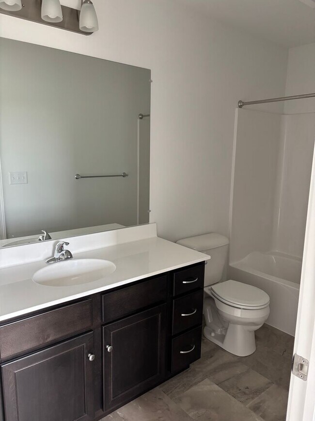 Building Photo - New Build! 3 Bedroom, 2.5 Bath NOW AVAILABLE!