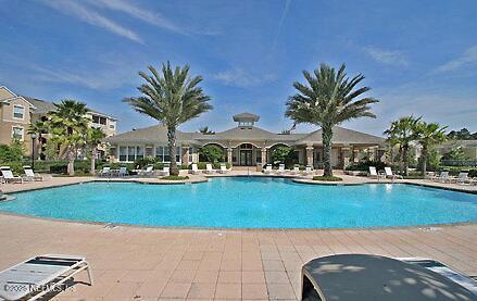 Building Photo - 7990 Baymeadows Cir E