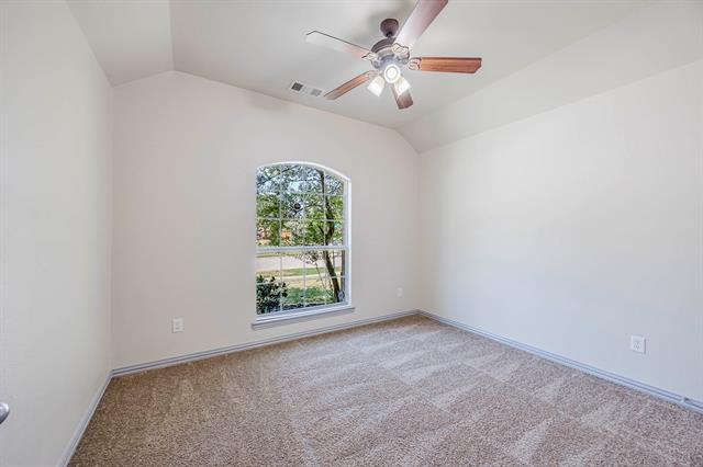 Building Photo - 8127 Robertson Dr