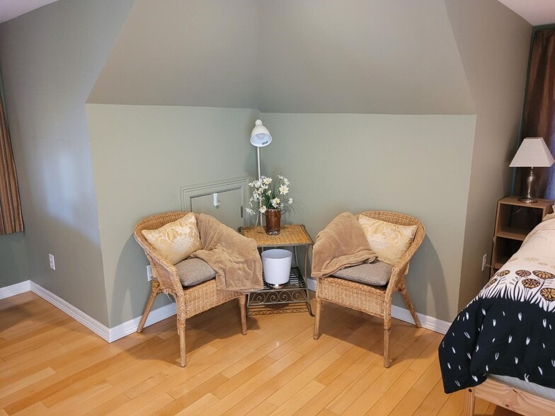 Building Photo - 1219 Burwell St