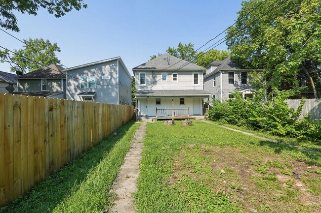 Building Photo - 76-78-78 Hayden Ave