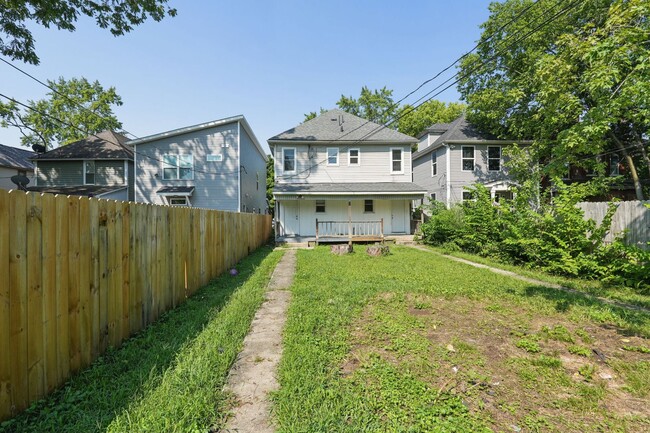 Building Photo - 76-78 Hayden Ave