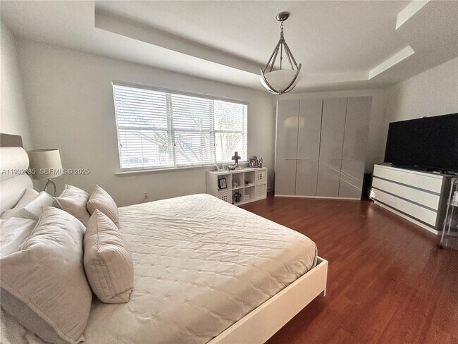 Building Photo - 11562 NW 80th St