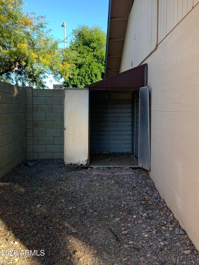 Building Photo - 17634 N 2nd St