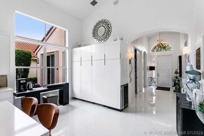 Building Photo - 8270 Spyglass Dr