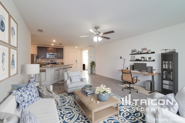 Building Photo - 2045 Amber Sweet Cir
