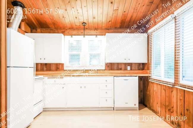 Building Photo - 6025 156th St SW