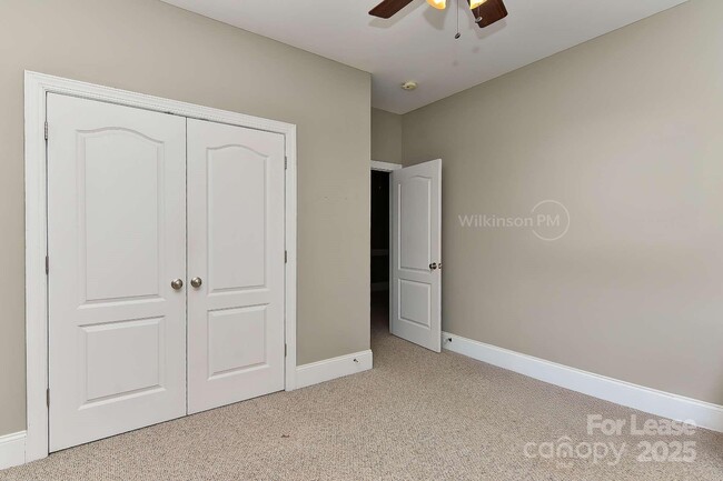 Building Photo - 13835 Cedar Pond Cir