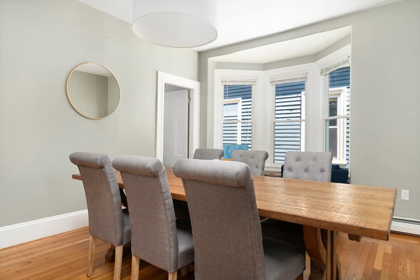 Building Photo - 87 Vernon St