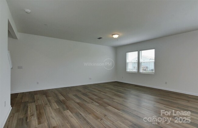 Building Photo - 1280 Maple Shade Rd SW