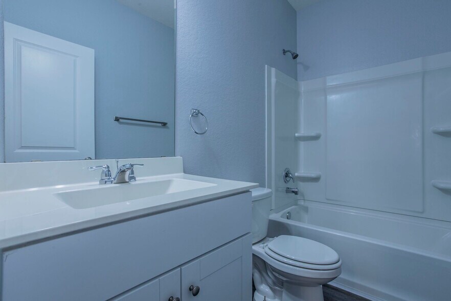 Building Photo - 12614 Galatea