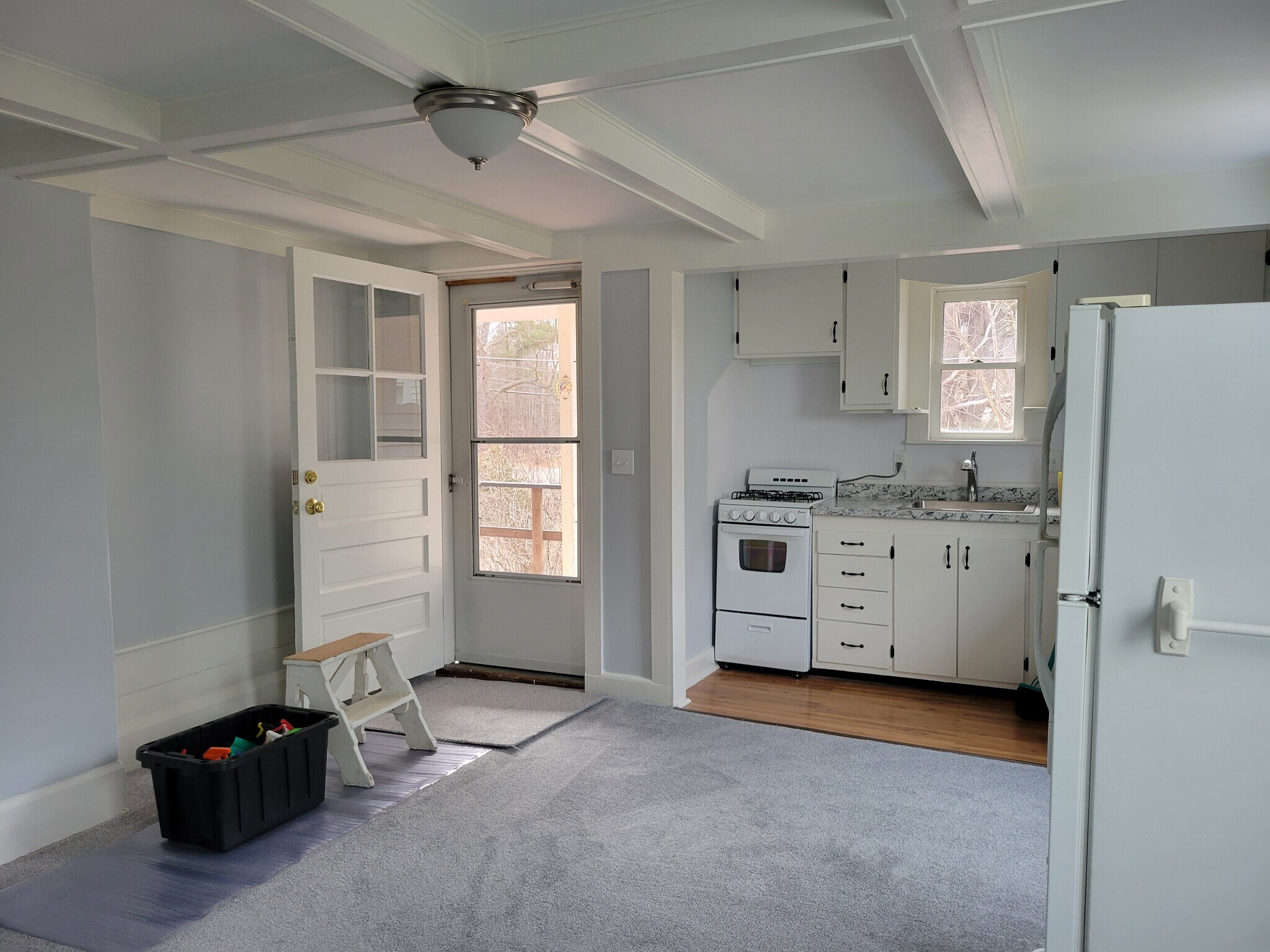 Building Photo - 106 Emerson Ave