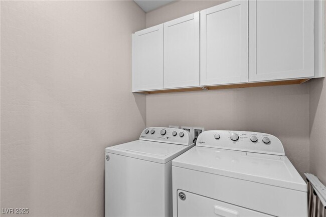 Building Photo - 4128 Royal Melody Ct