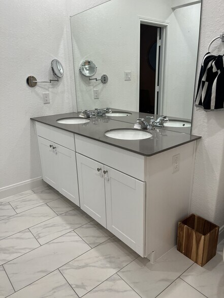 Owner's On-suite 4 of 5 - 6615 Morgan Path