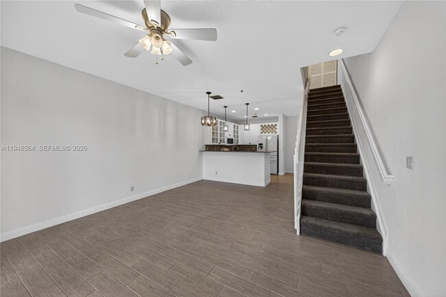 Building Photo - 4645 SW 75th Way