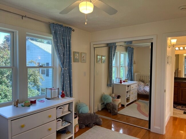 Building Photo - 11 Garrison Rd