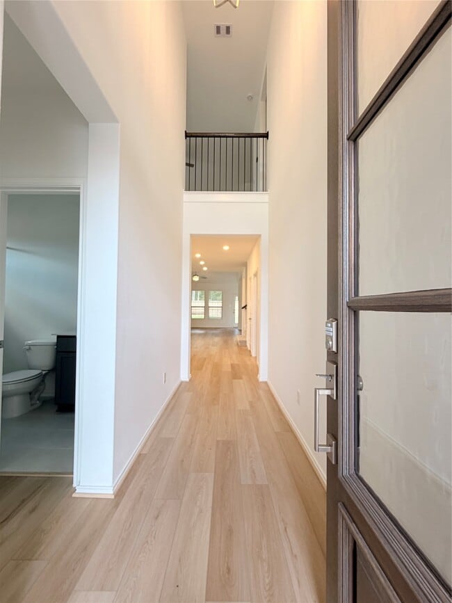 Building Photo - 22403 Sawmill Pass Ln