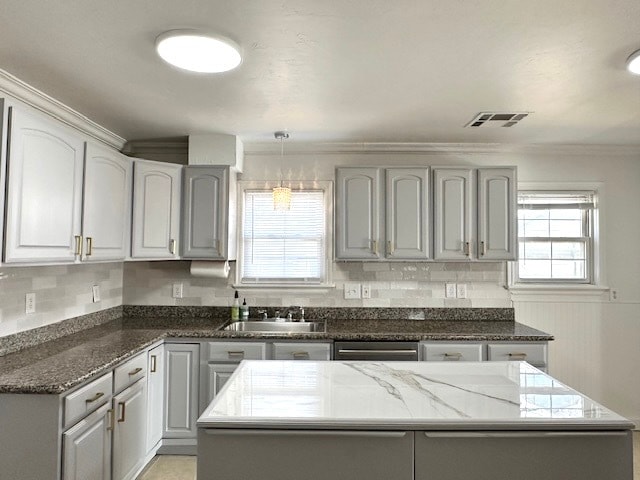 Building Photo - 3615 N Westmont St