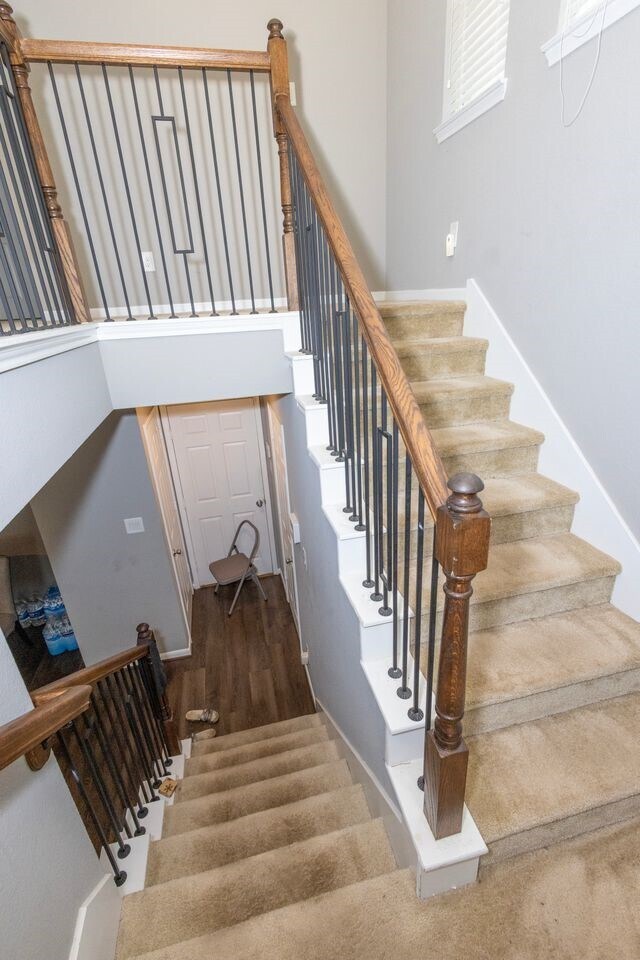 Building Photo - 8932 Hollister Commons Ln