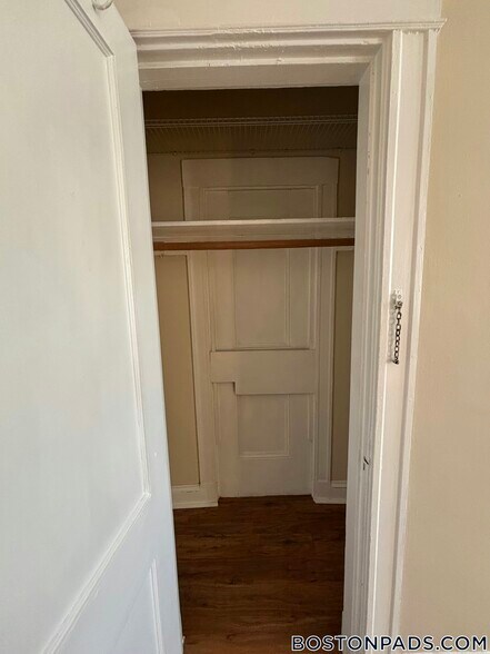 Building Photo - 1197 Commonwealth Ave