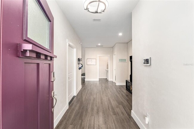 Building Photo - 1412 NW 121st Way